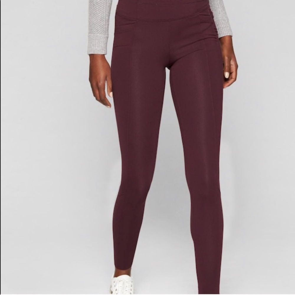 Athleta Metro High Waisted Legging with Pockets